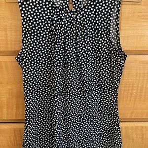 Banana Republic Polka Dot Sleeveless Top Black White XS Keyhole Back closure
